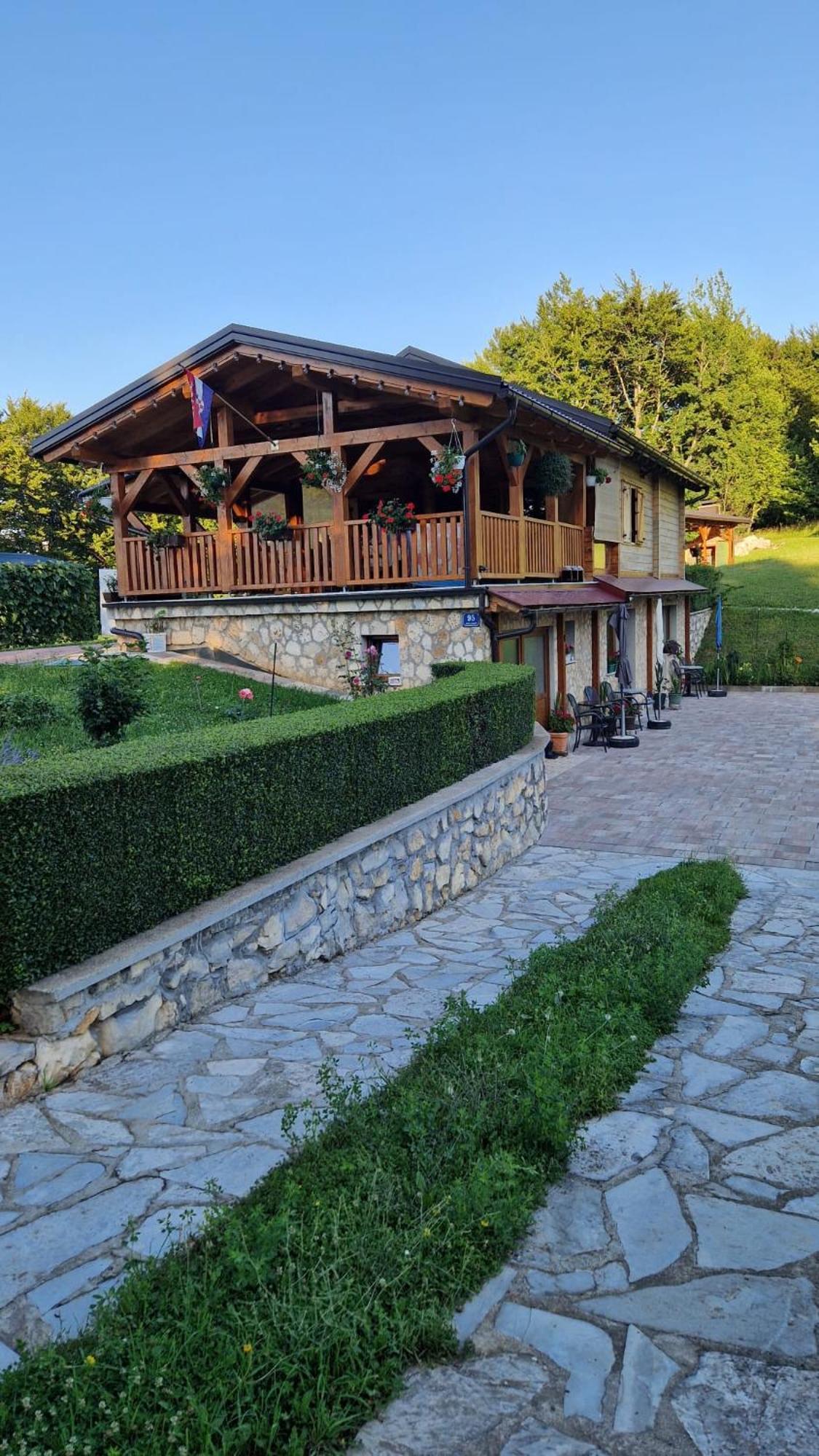 Plitvice Zg Apartment สโมลยานัซ ภายนอก รูปภาพ