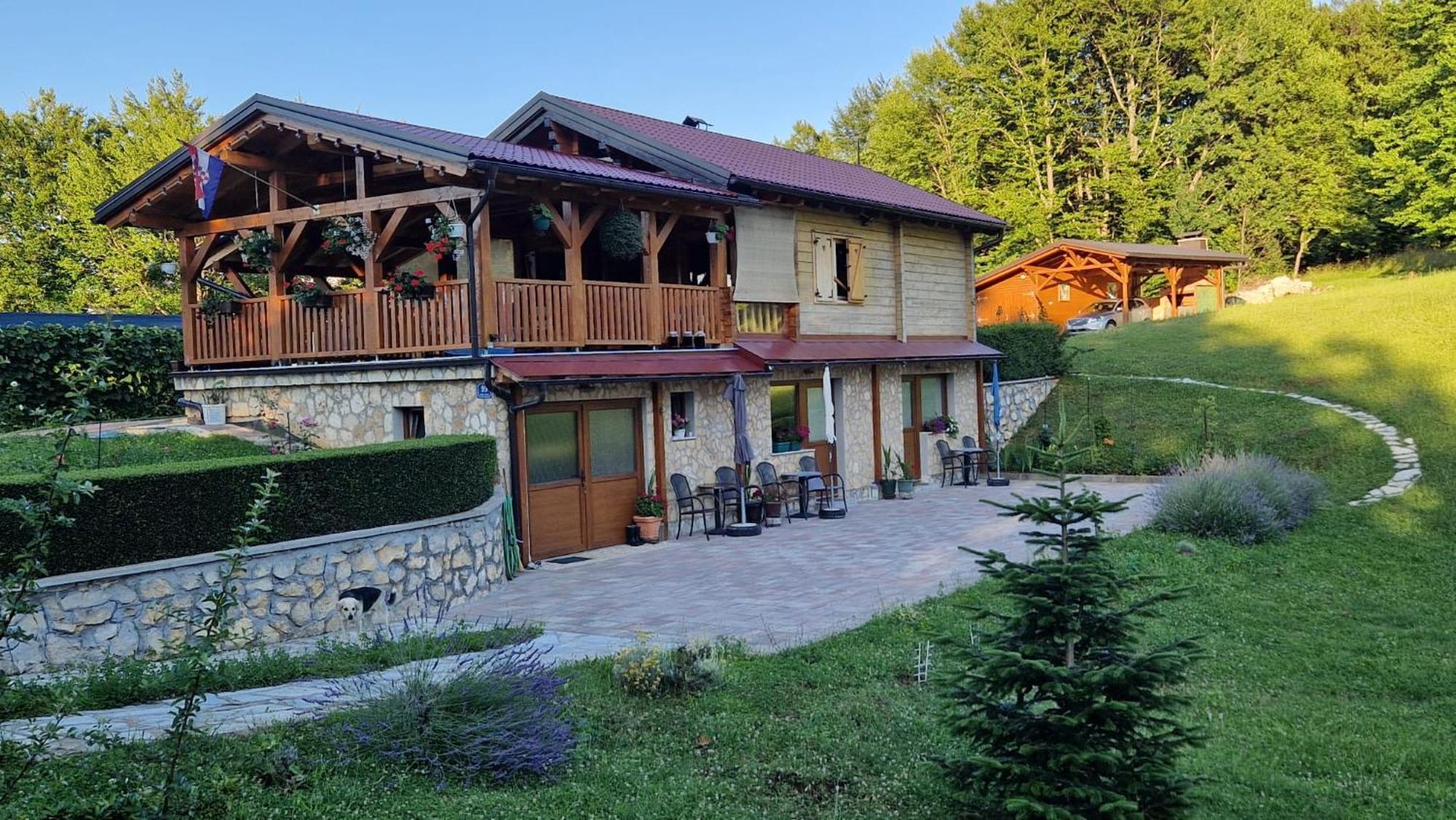 Plitvice Zg Apartment สโมลยานัซ ภายนอก รูปภาพ