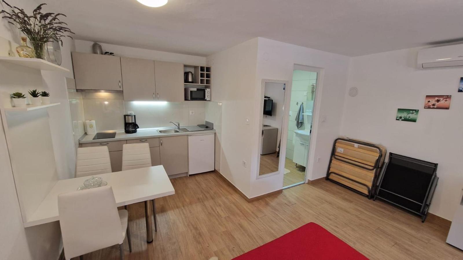 Plitvice Zg Apartment สโมลยานัซ ภายนอก รูปภาพ