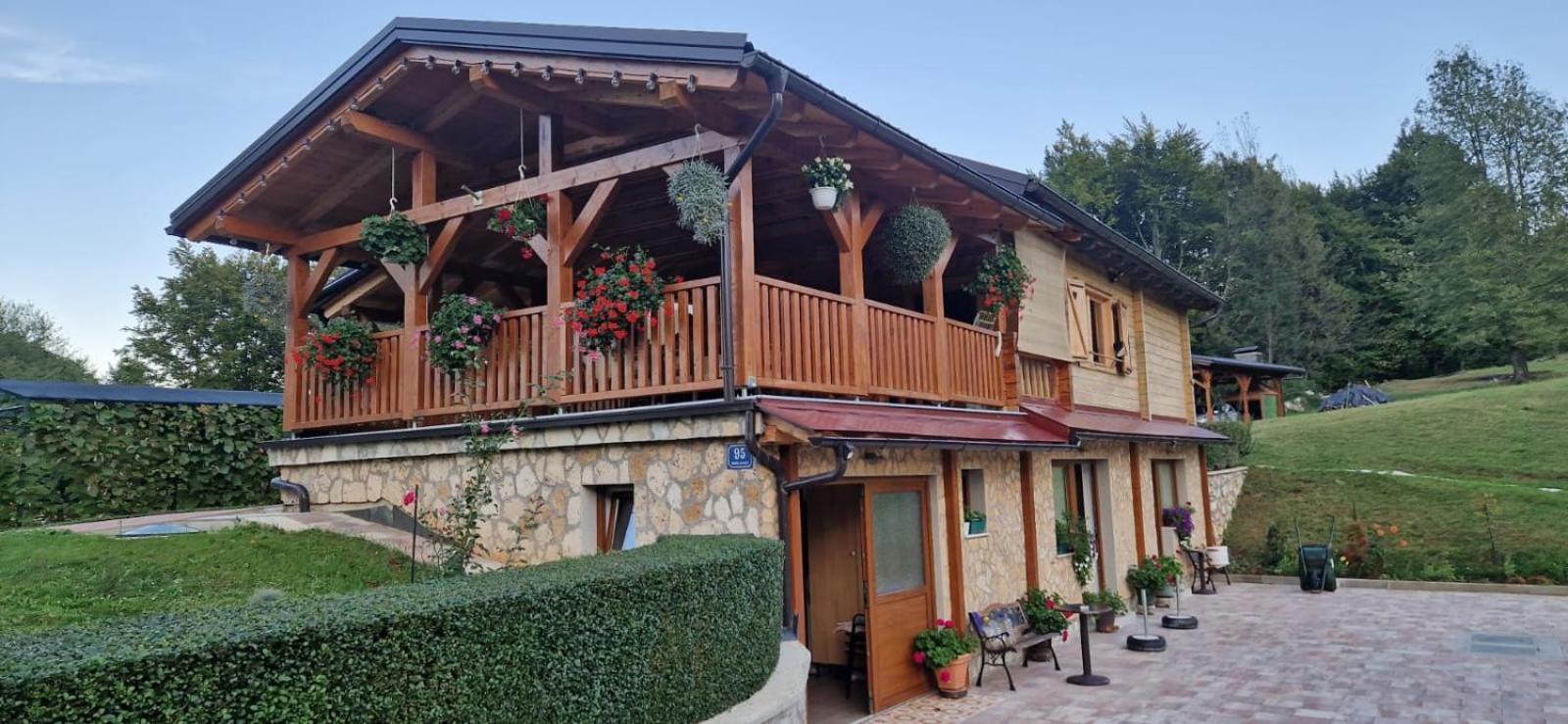 Plitvice Zg Apartment สโมลยานัซ ภายนอก รูปภาพ