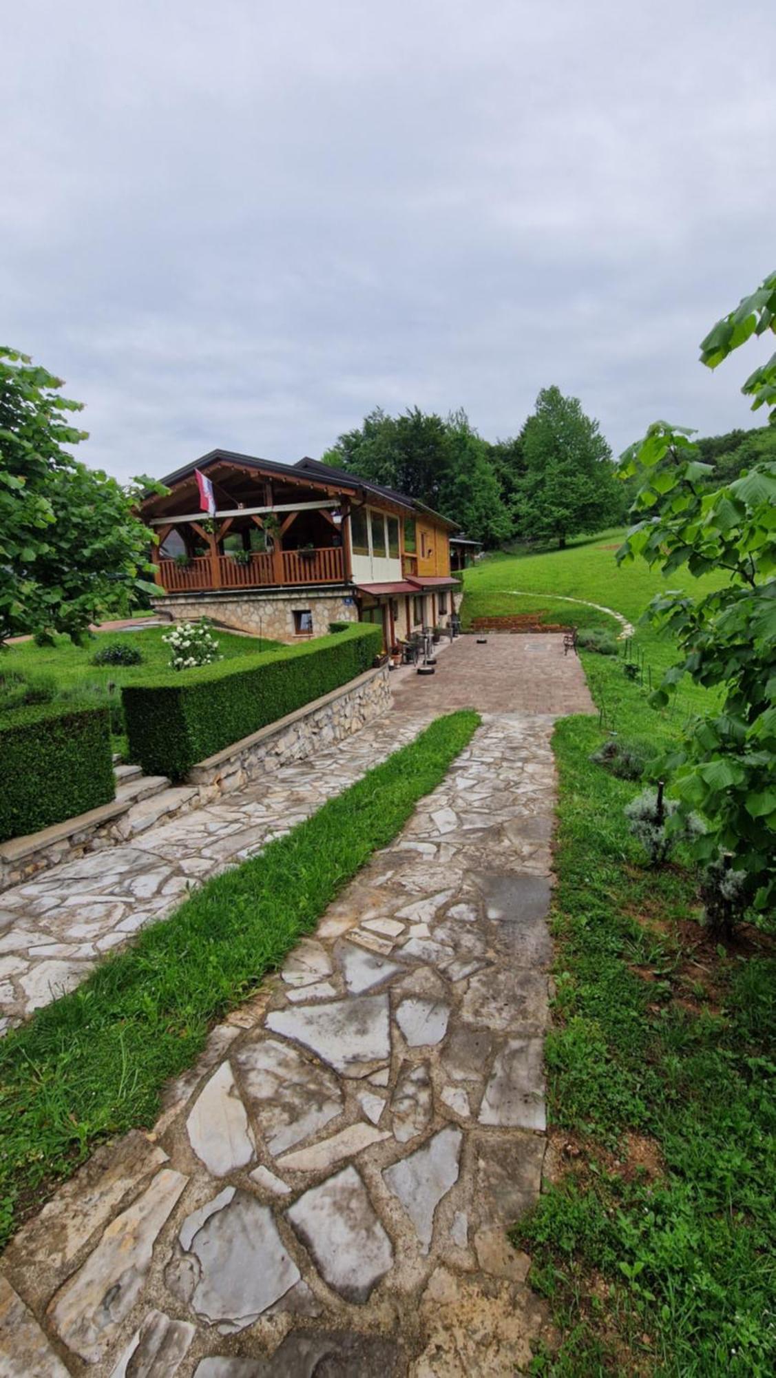 Plitvice Zg Apartment สโมลยานัซ ภายนอก รูปภาพ